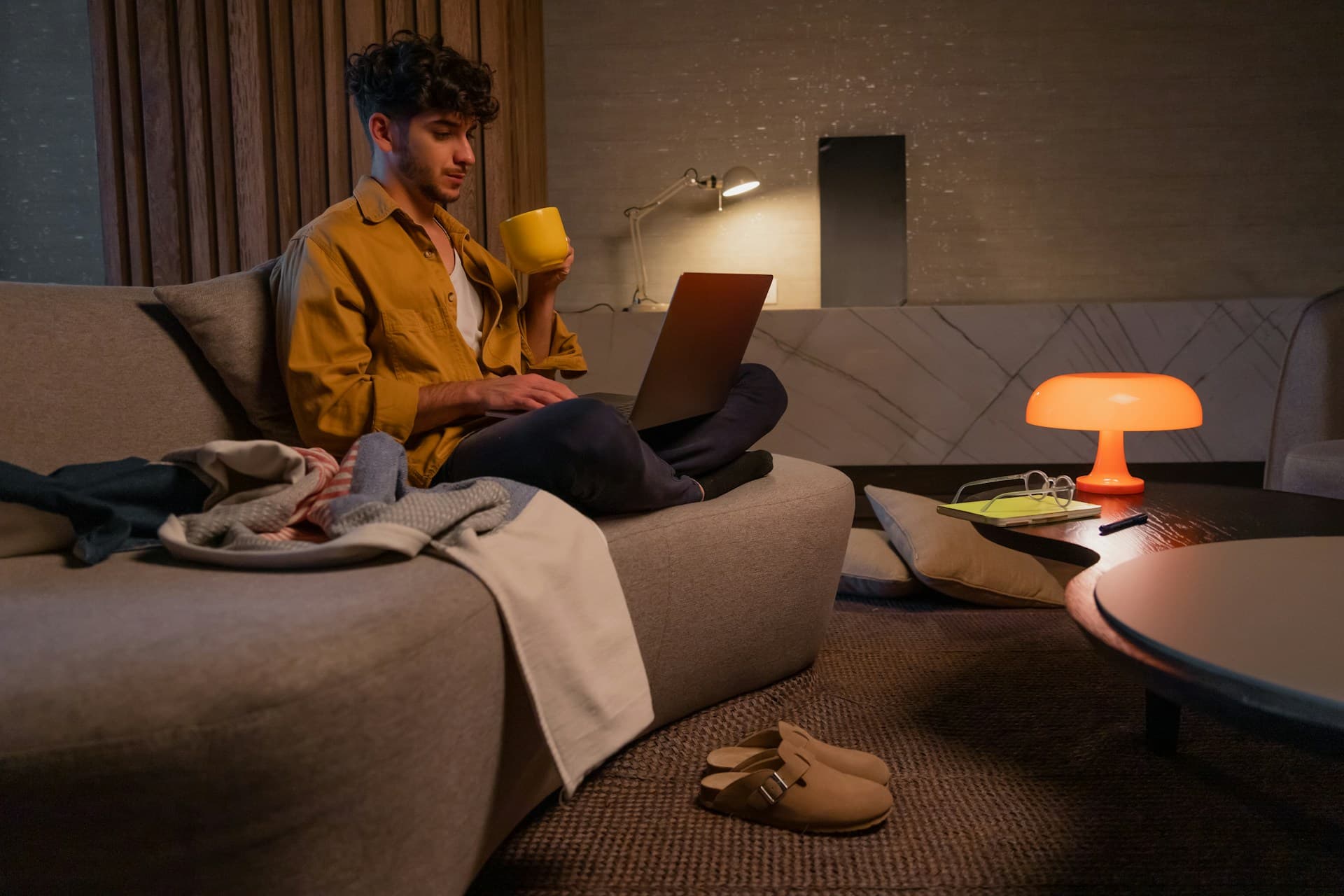 Mid-term rental furnished apartment in Dubai